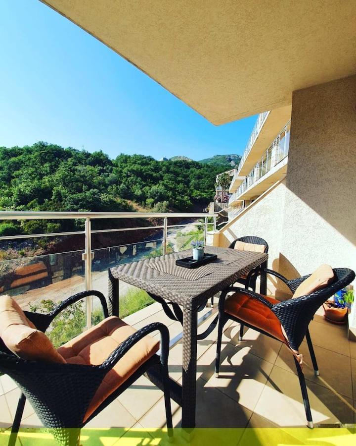 Beauty Apartment In Blue Star Complex Przno Montenegro Kültér fotó